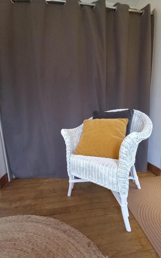 Au Bord Du Vilpion Apartment Marle-et-Behaine Екстериор снимка